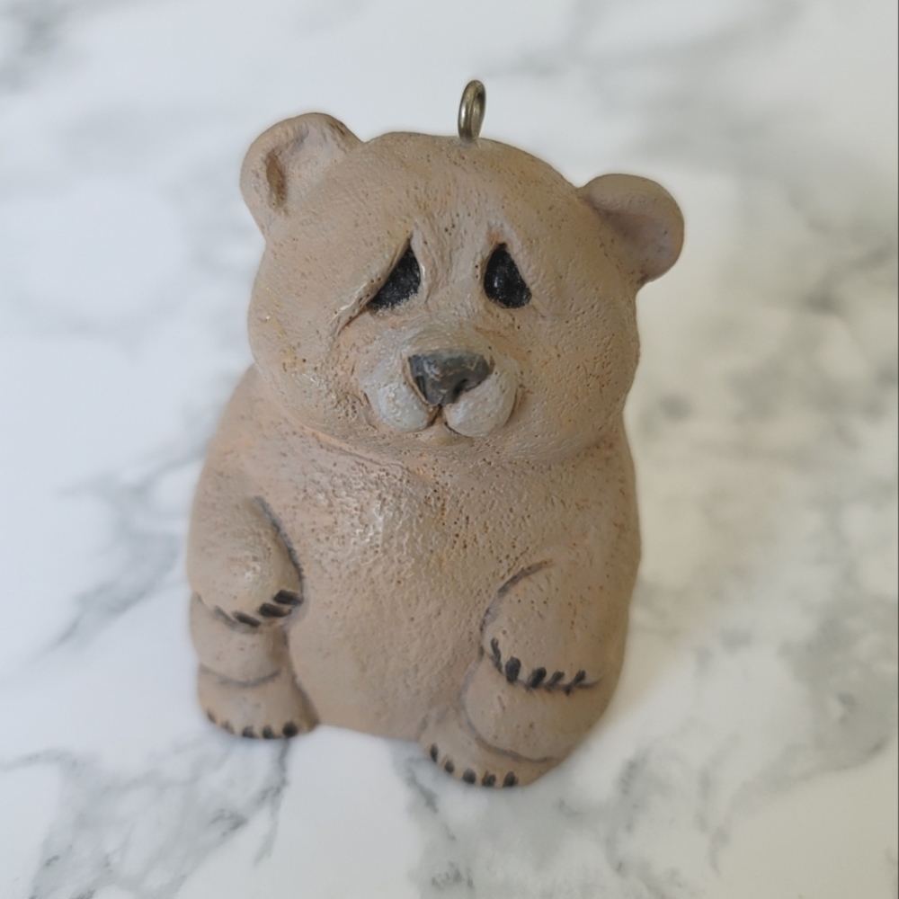 1995 Hallmark Keepsake Ornament Lou Rankin Bear Christmas